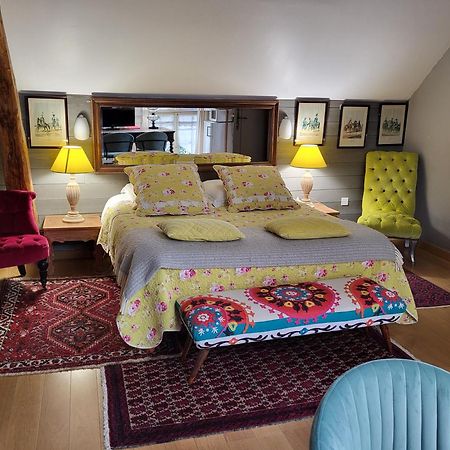Bed and Breakfast Les Glycines Ury Exterior foto