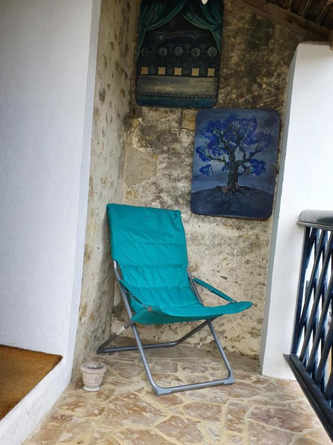 Bed and Breakfast Les Glycines Ury Exterior foto