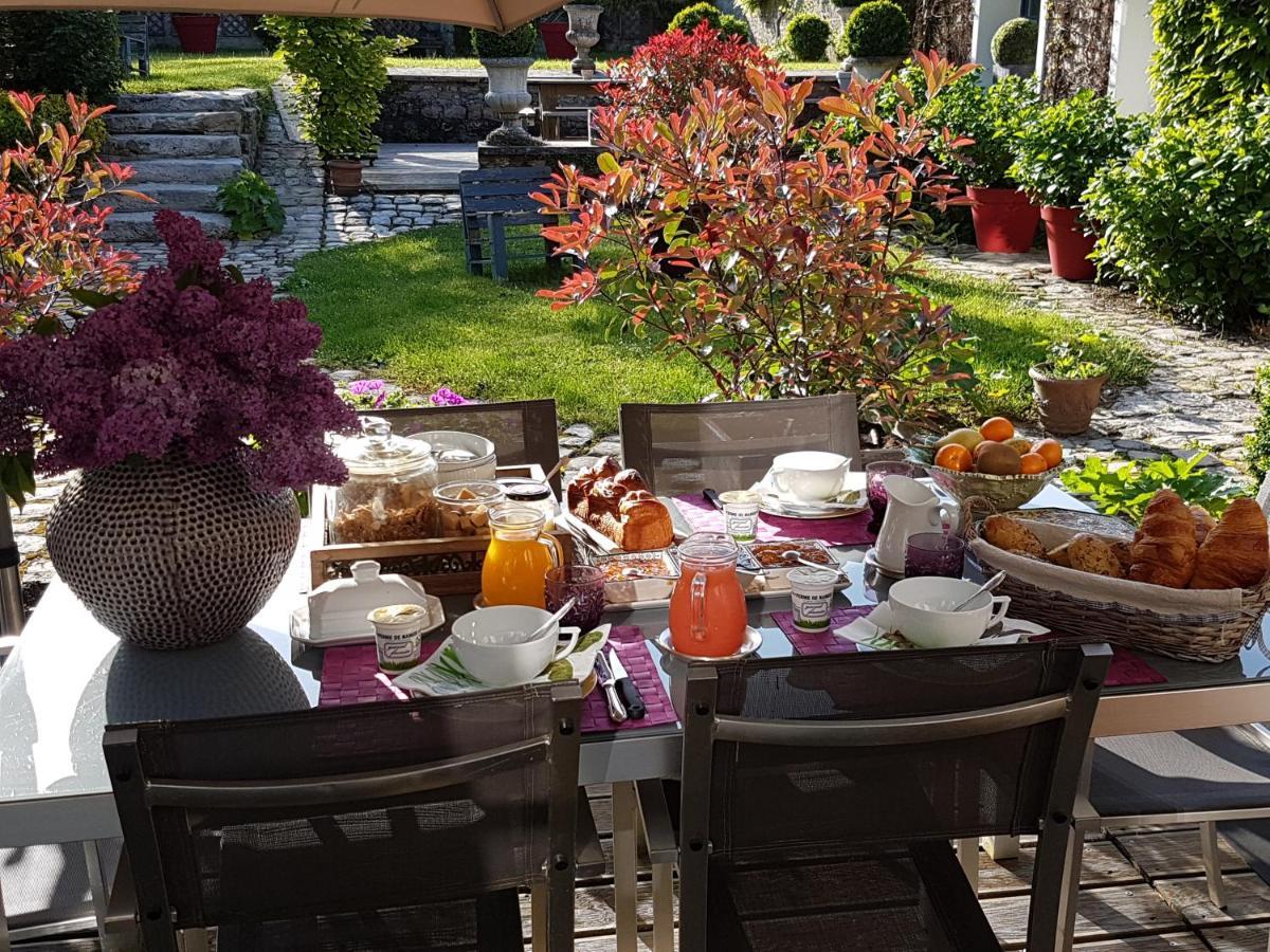 Bed and Breakfast Les Glycines Ury Exterior foto