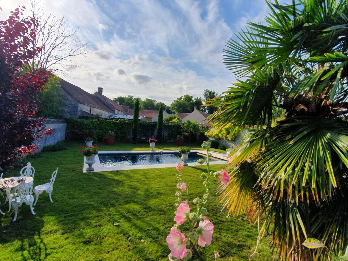 Bed and Breakfast Les Glycines Ury Exterior foto